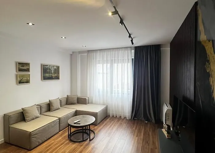 Luxe Haven New Bazzar 4 *