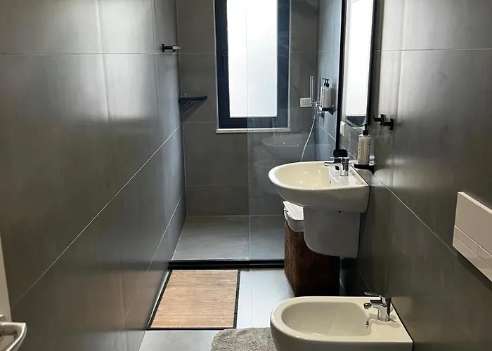 Luxe Haven New Bazzar 4 تيرانا