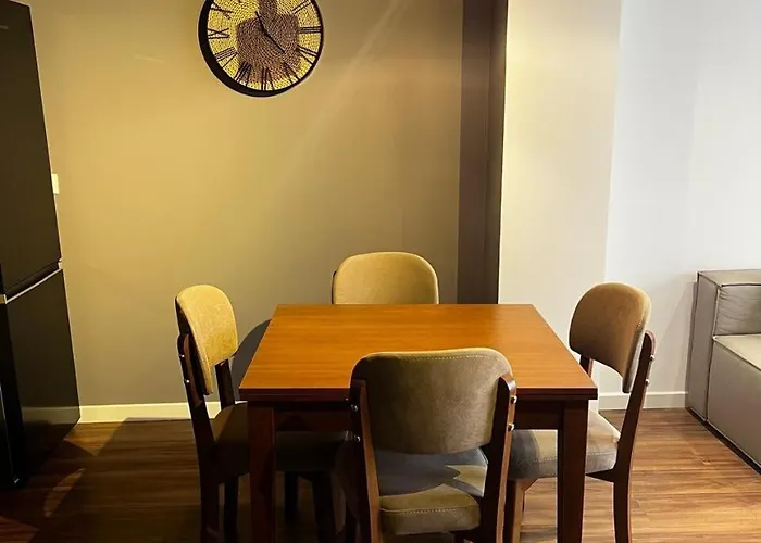 شقة Luxe Haven New Bazzar 4